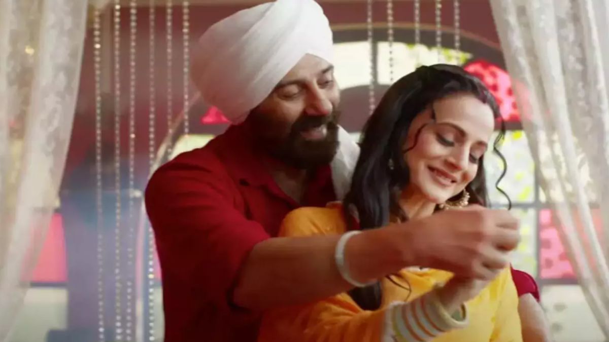ameesha-patel-grateful-to-anil-sharma-for-recognising-tara-sakeena-impact-on-gadar-2-success